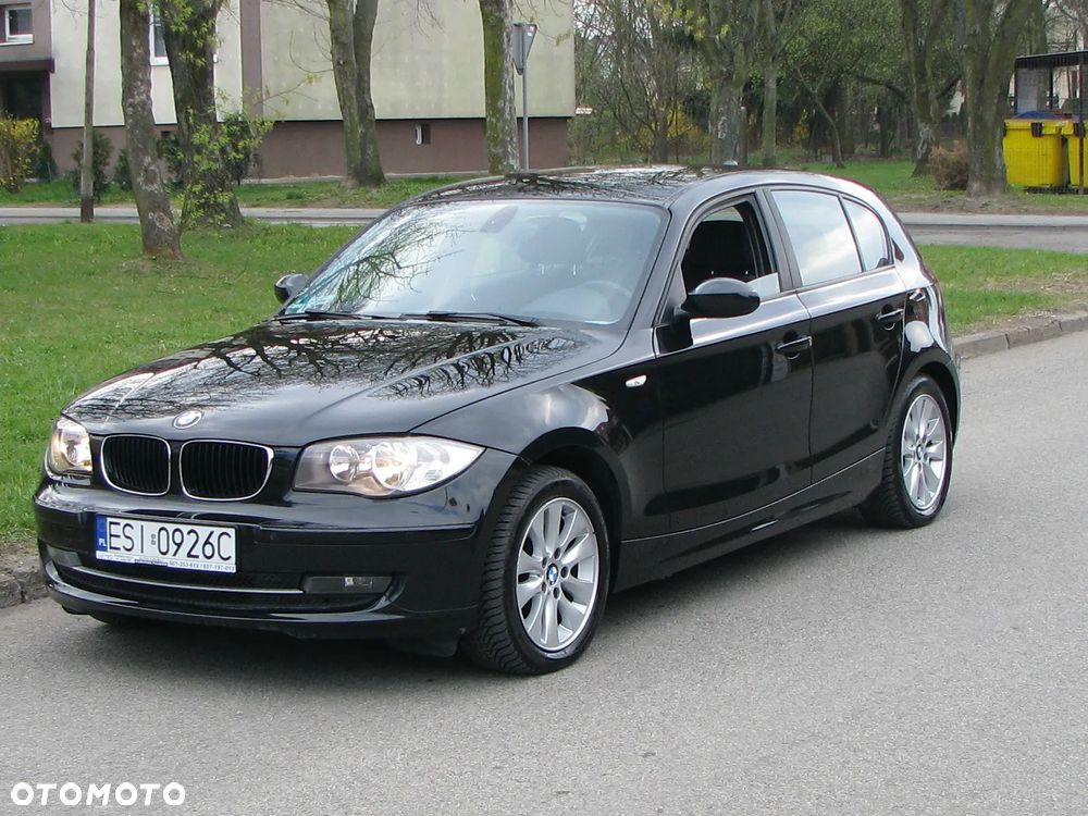 BMW Seria 1 118d DPF - 1