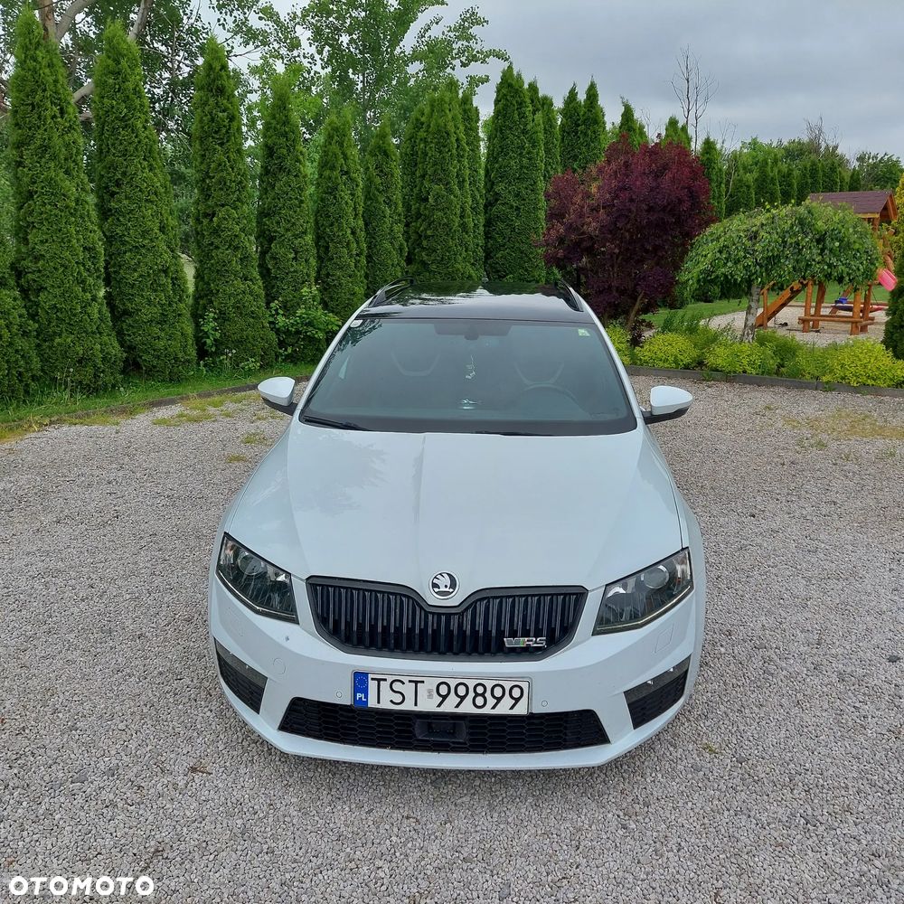 Skoda Octavia 2.0 TDI RS DSG - 1