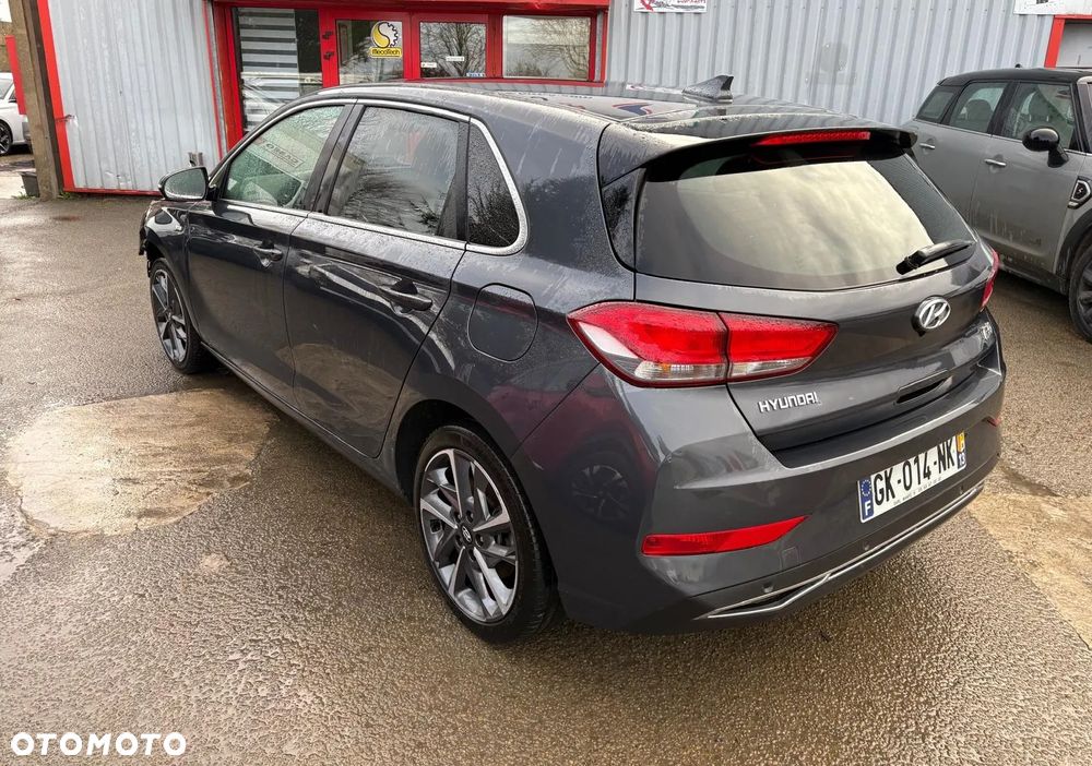 Hyundai i30 1.0 T-GDI 48V-Hybrid Intro - 5
