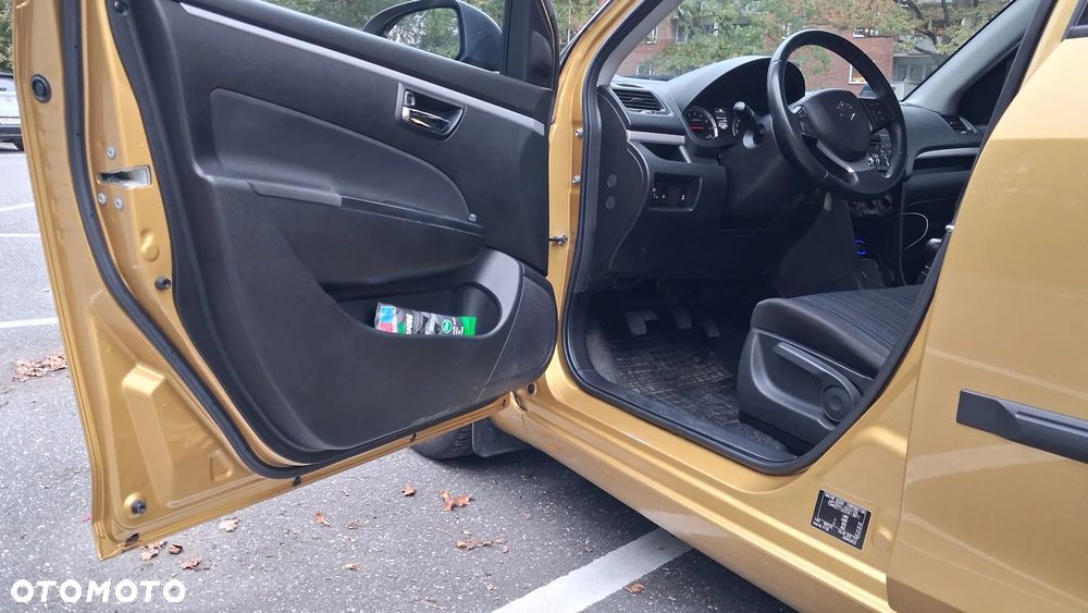 Suzuki Swift - 13