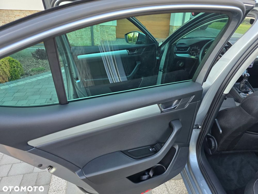 Skoda Superb 1.5 TSI ACT Ambition - 24