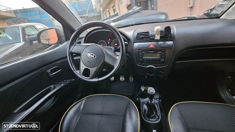 Kia Picanto 1.1L EX Sport - 8