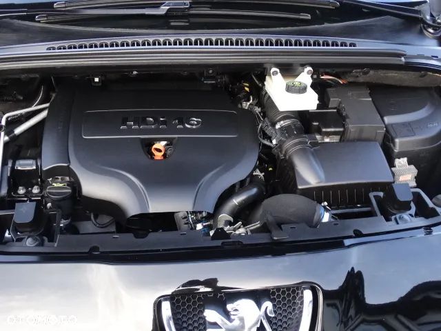 Peugeot 5008 HDI 150 Allure - 40