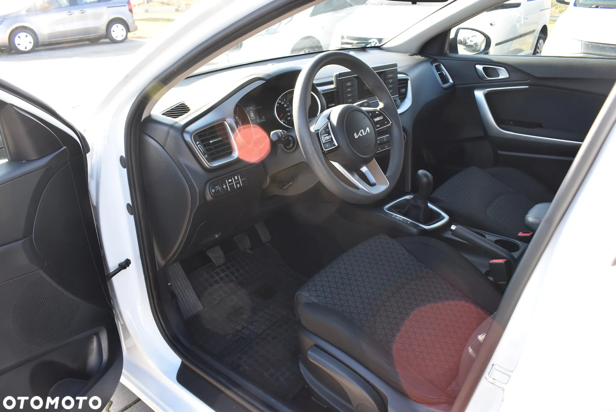 Kia Ceed 1.0 T-GDI S - 10