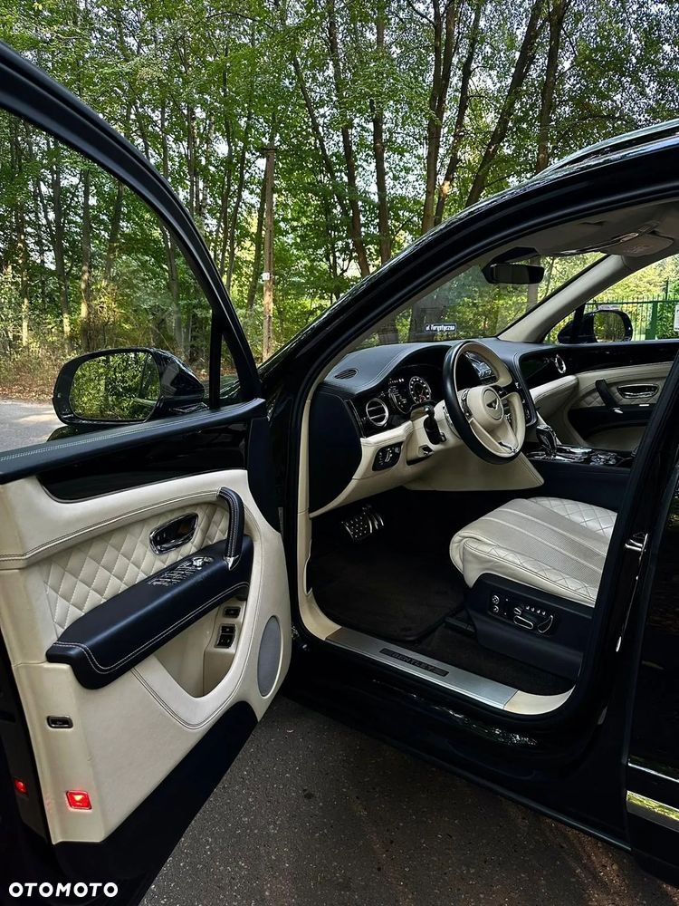 Bentley Bentayga W12 - 3