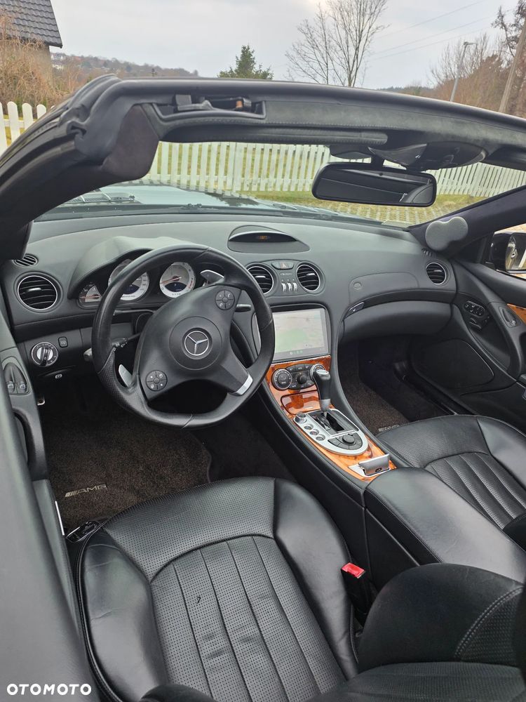 Mercedes-Benz SL 63 AMG SPEEDSHIFT MCT - 15