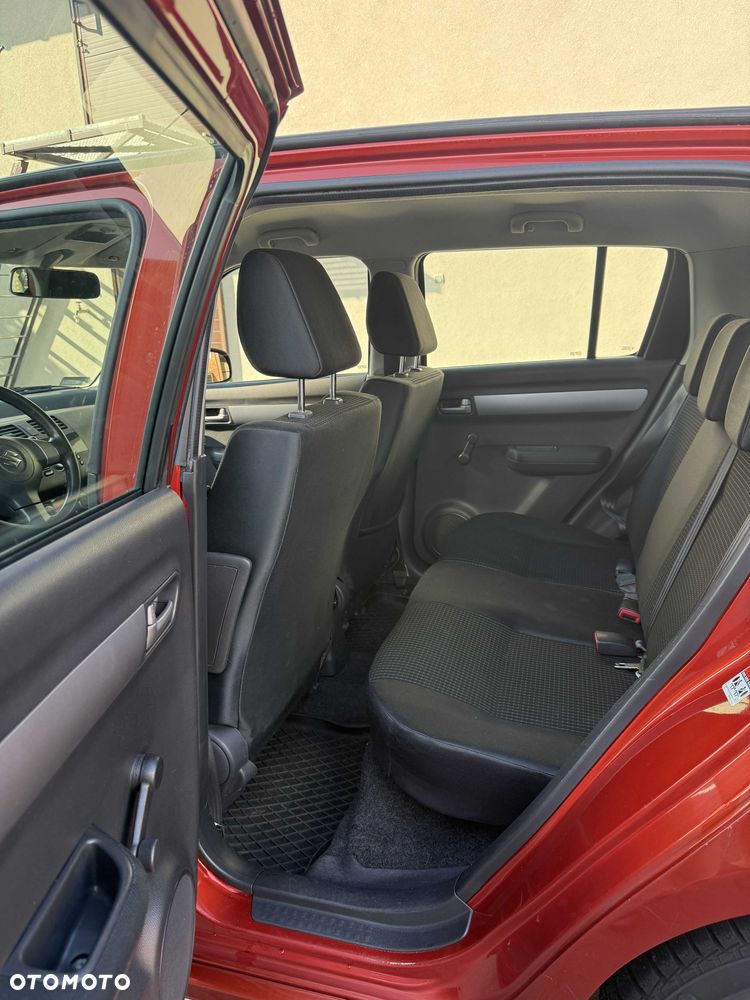 Suzuki Swift - 8