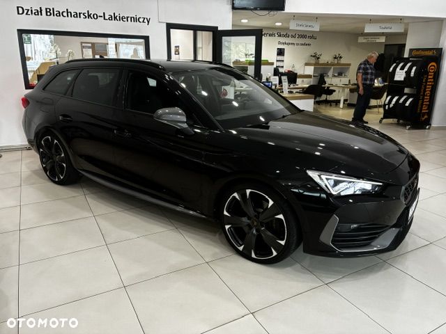 Cupra Leon Sportstourer 2.0 TSI 4Drive VZ Cup DSG - 4