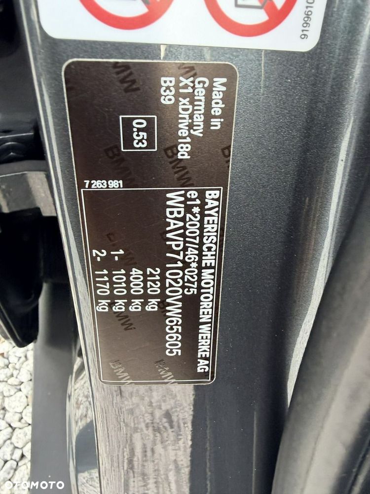 BMW X1 xDrive18d - 16