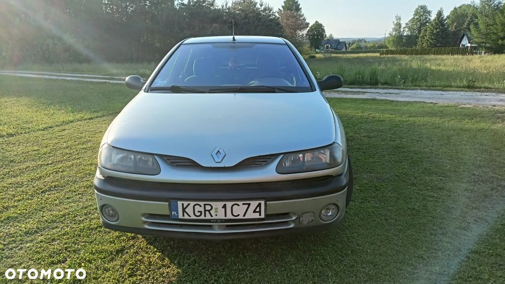 Renault Laguna 1.9 dTi - 3