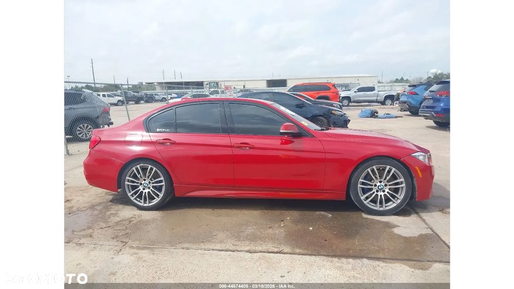 BMW Seria 3 335i Sport Line - 4