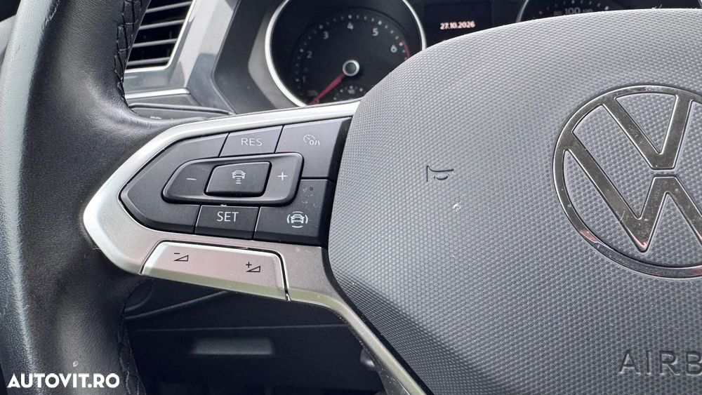 Volkswagen Tiguan 1.5 TSI ACT Comfortline - 9