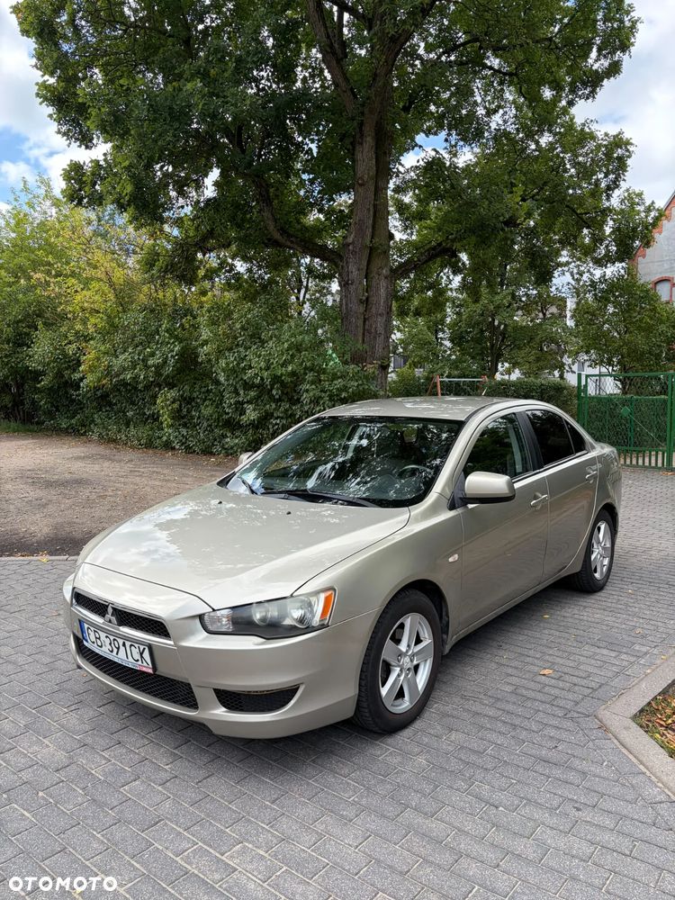 Mitsubishi Lancer 2.0 DID Instyle - 1
