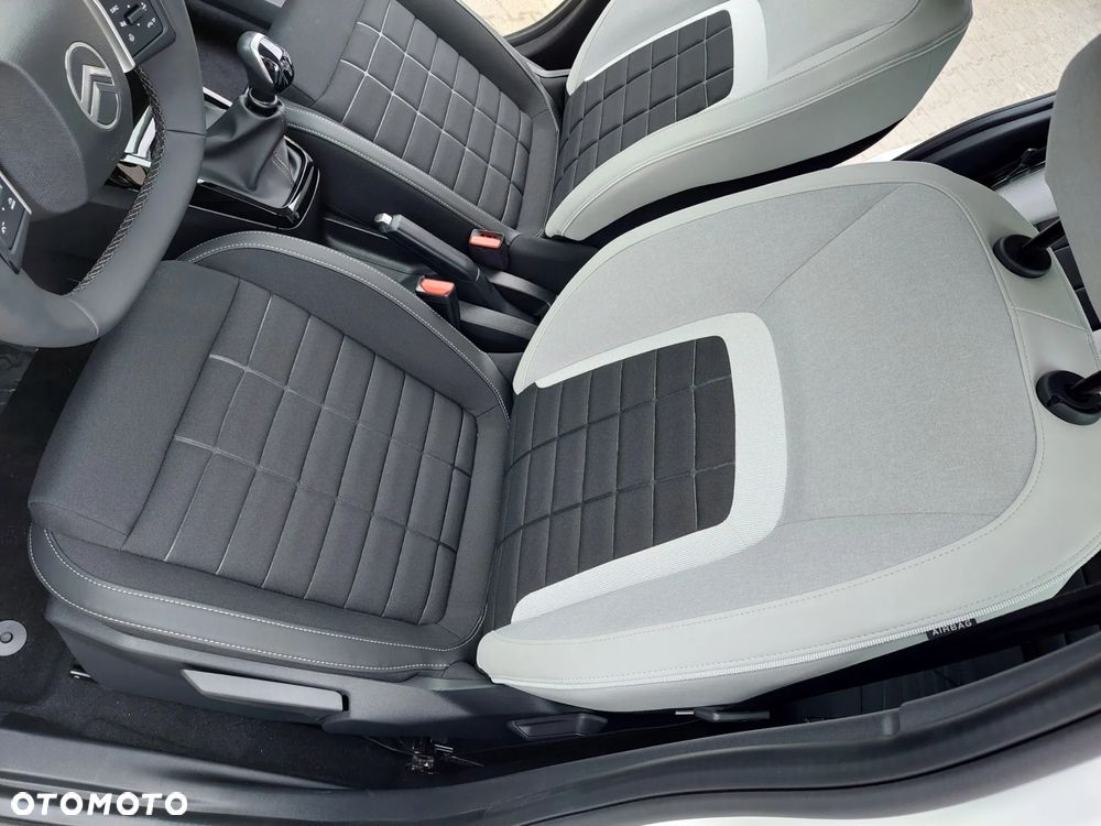 Citroën C3 1.2 T Plus - 22