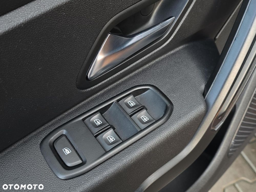 Dacia Duster 1.0 TCe Comfort - 12