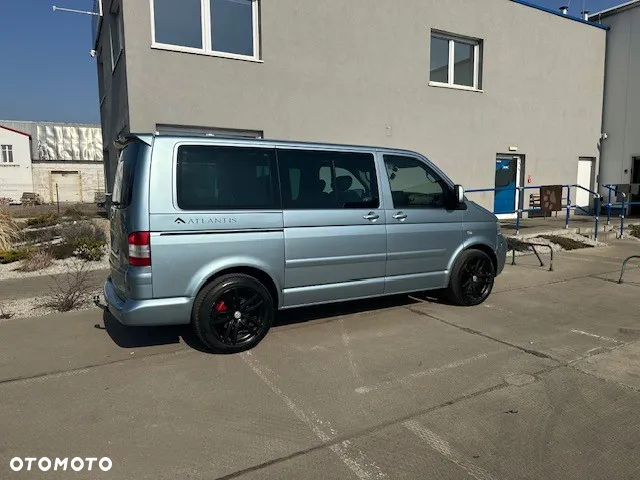 Volkswagen Multivan - 7