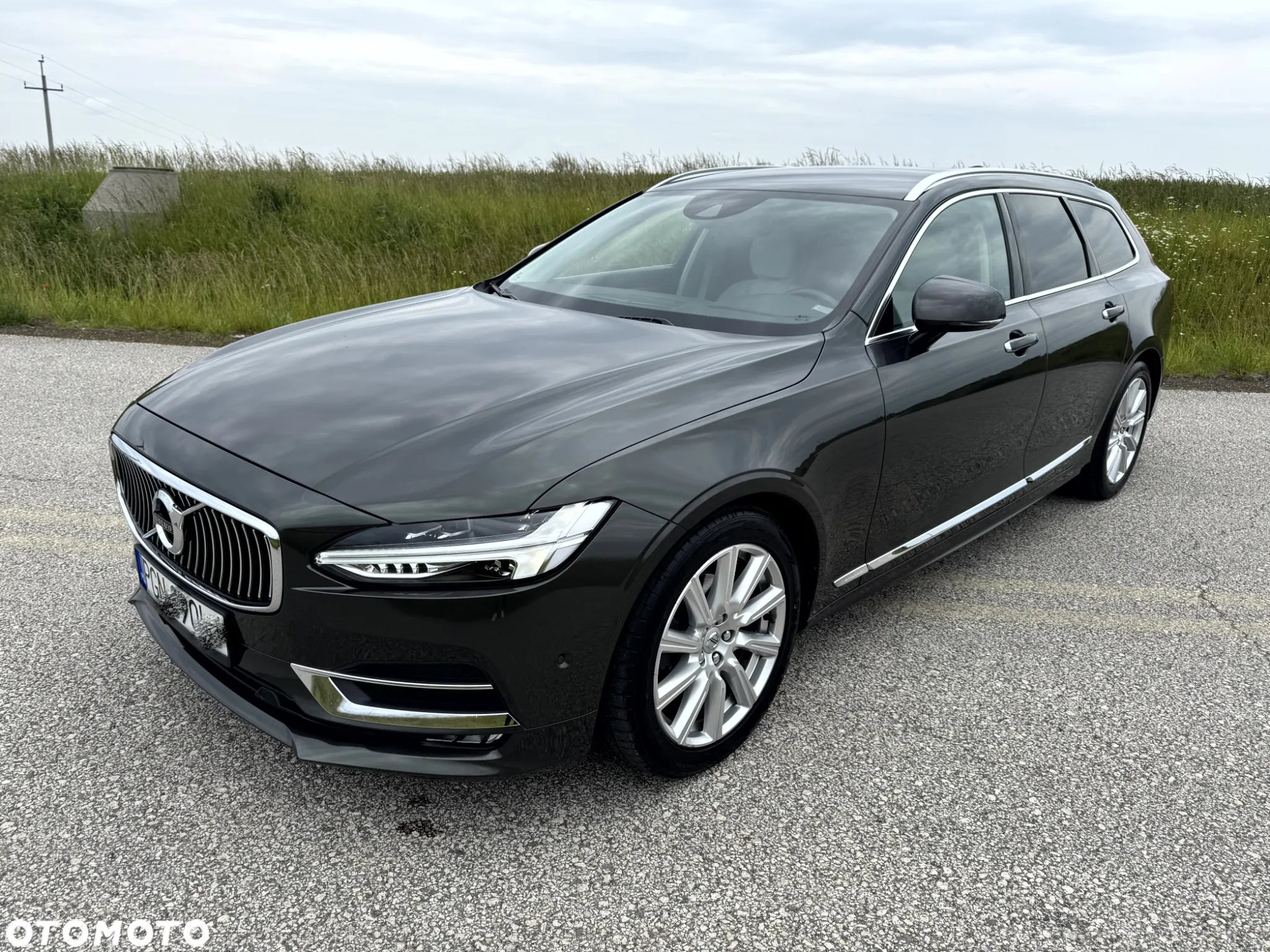Volvo V90 D4 Inscription - 34