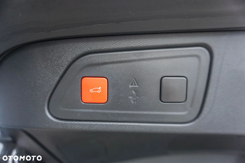 Citroën C5 Aircross 1.6 PHEV 225 Shine Pack EAT8 - 33