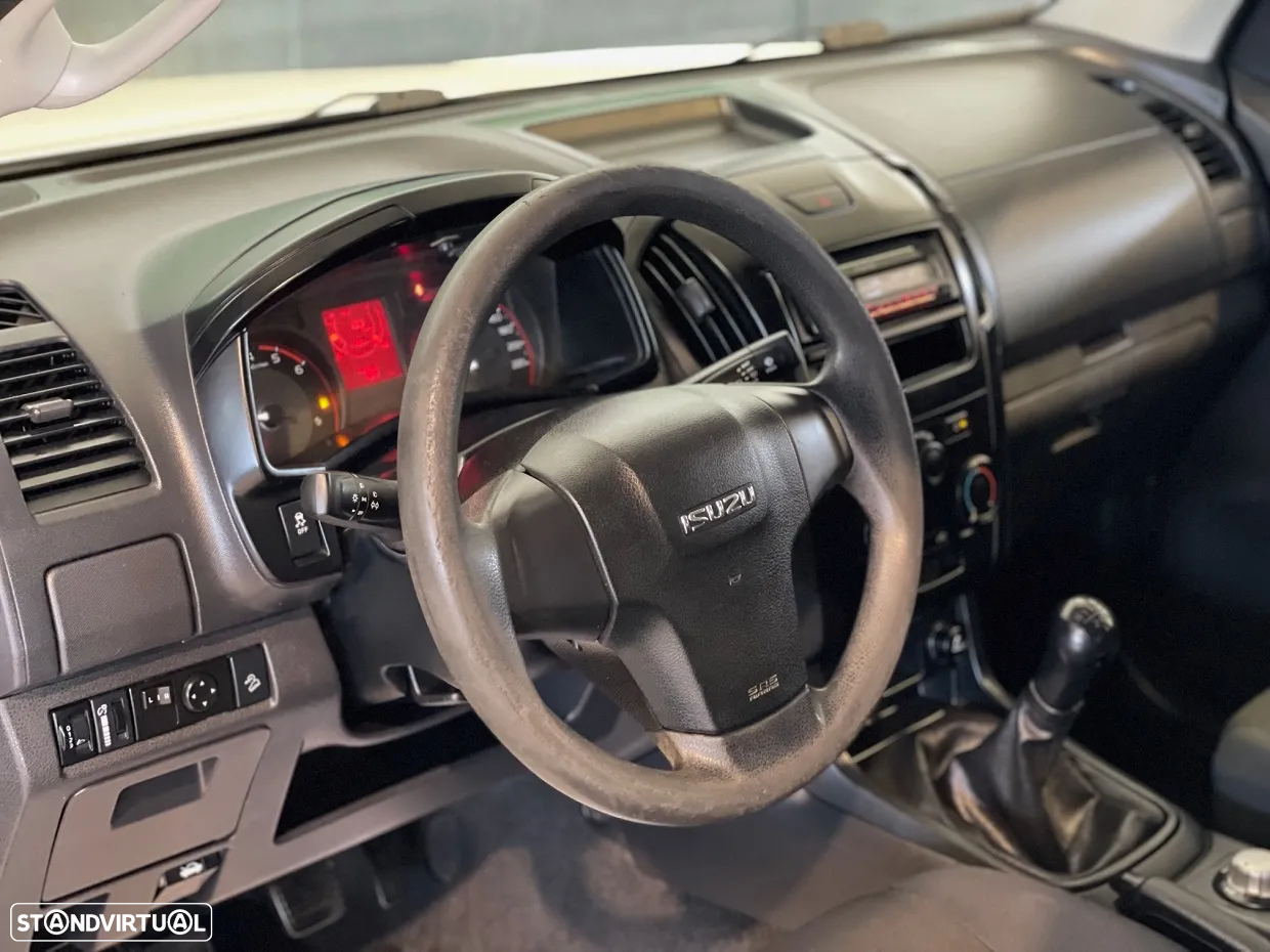 Isuzu D-Max 1.9 Ddi CD 4WD L CM - 8