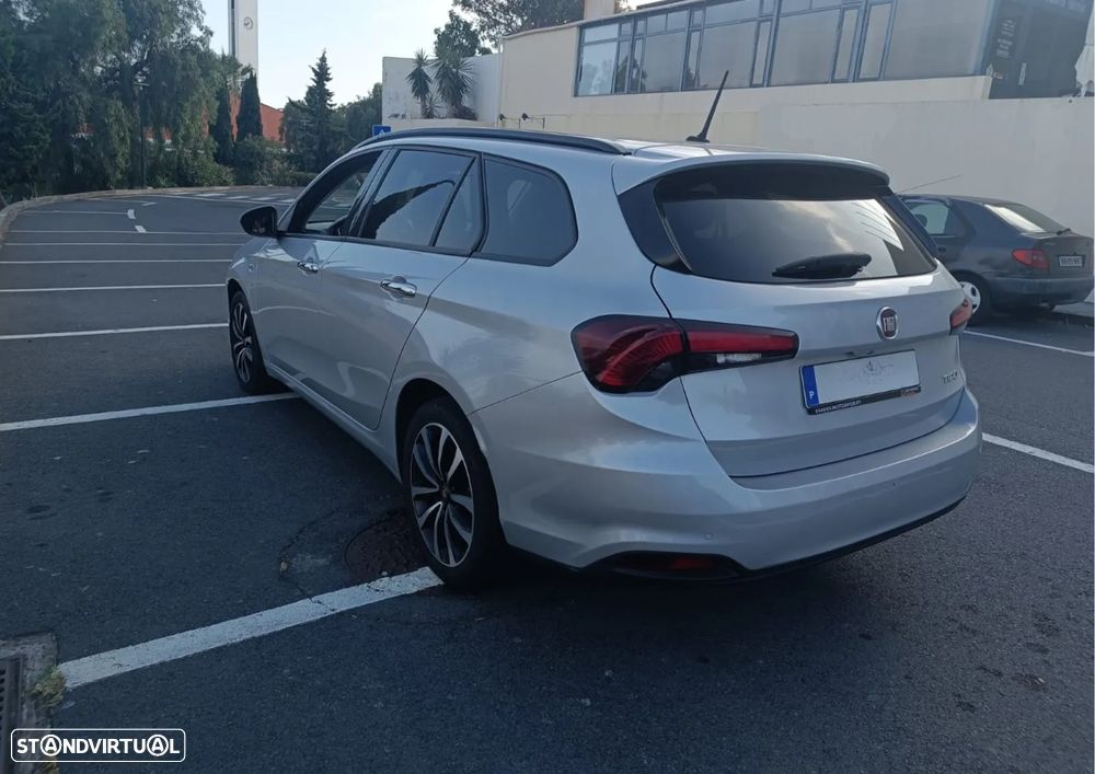 Fiat Tipo Station Wagon 1.3 M-Jet Lounge Tech J17 - 3