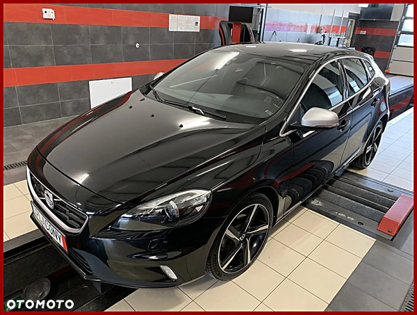 Volvo V40 D2 RDesign