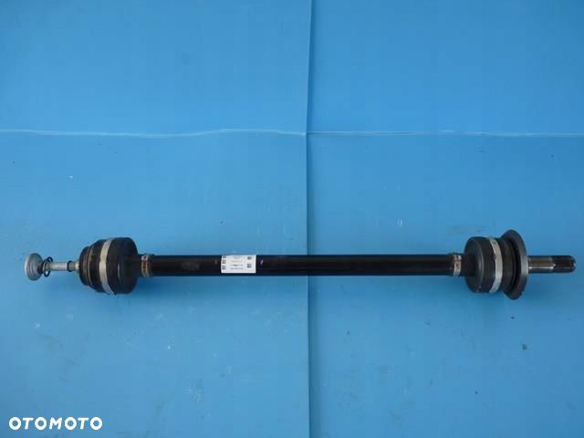 BMW X5 G05 G06 G07 Półoś Tył 8487528 - 1