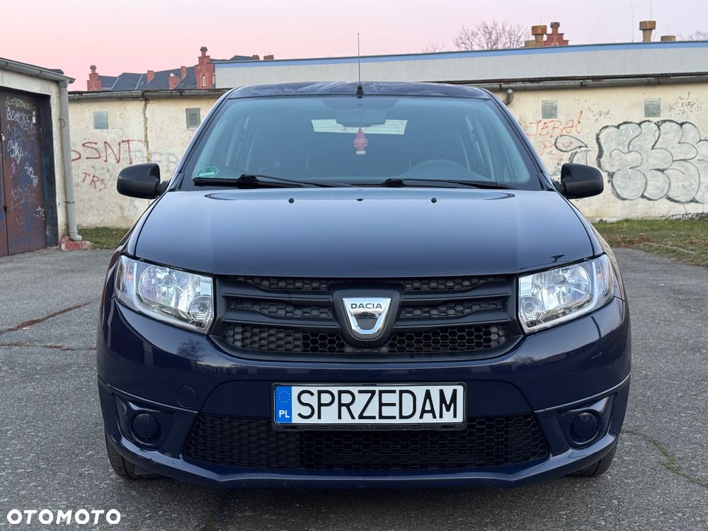 Dacia Sandero 1.2 16V Laureate - 2