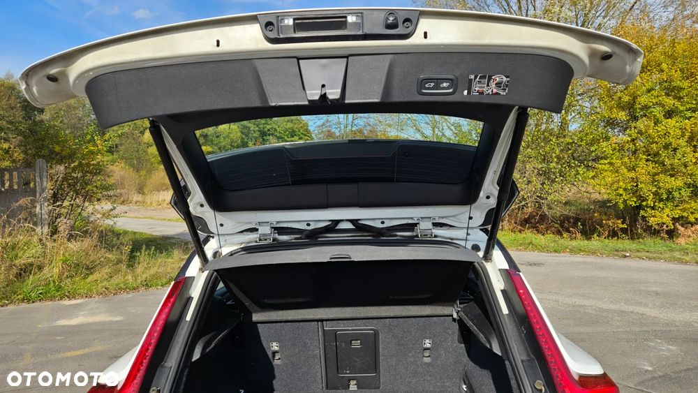 Volvo XC 40 T3 Inscription - 14