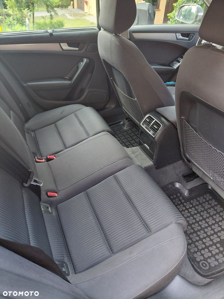 Audi A4 Limousine 2.0 TDI Quattro S tronic - 8