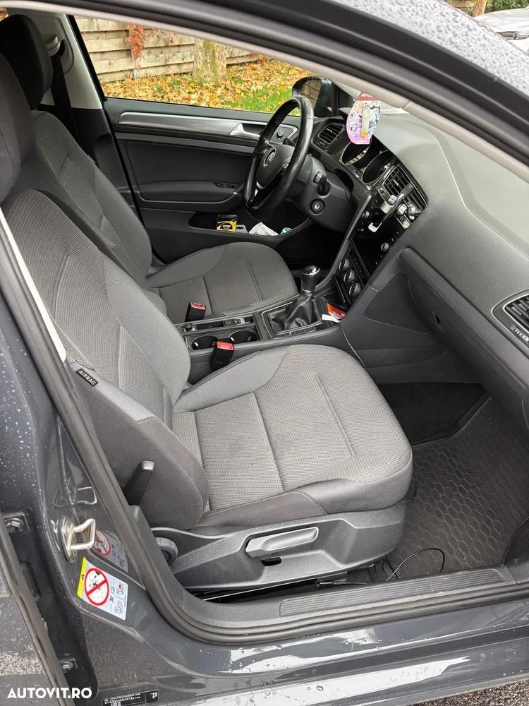 Volkswagen Golf 1.0 TSI Trendline - 6