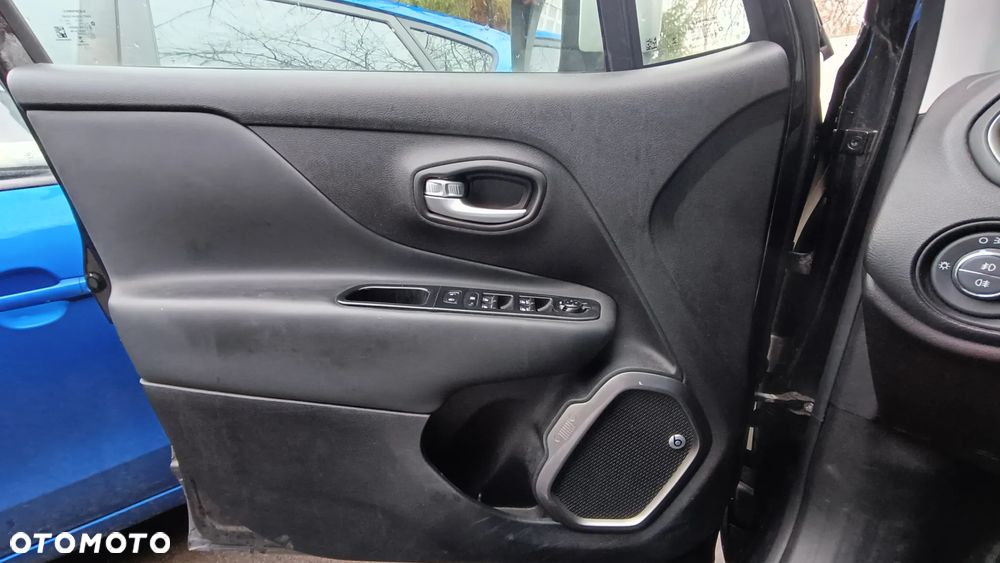 Jeep Renegade 1.4 MultiAir Limited FWD S&S - 6