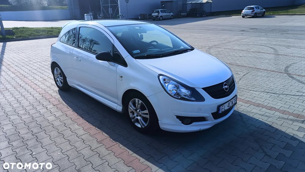 Opel Corsa 1.4 16V Limited Edition - 4
