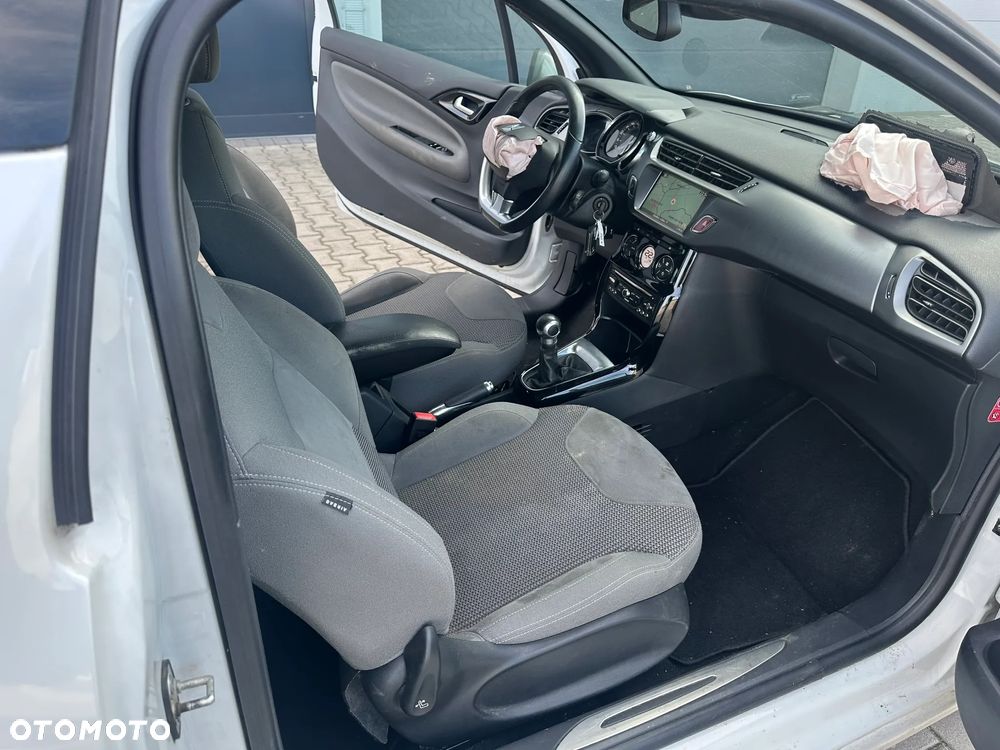 DS Automobiles DS 3 - 7