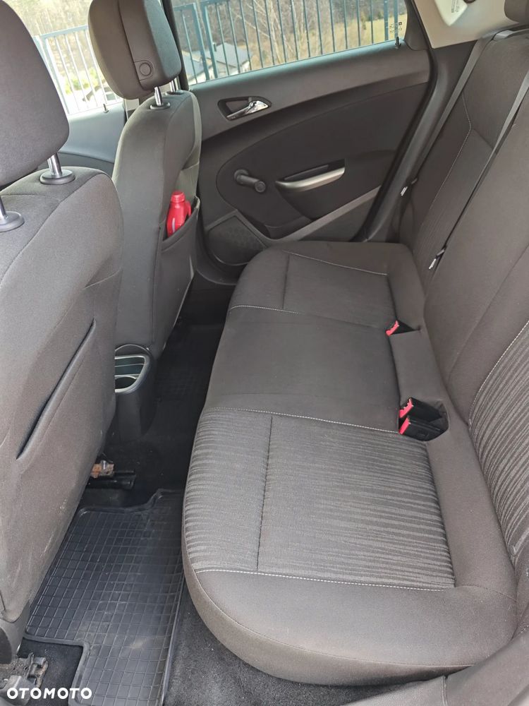 Opel Astra 1.4 Turbo - 10