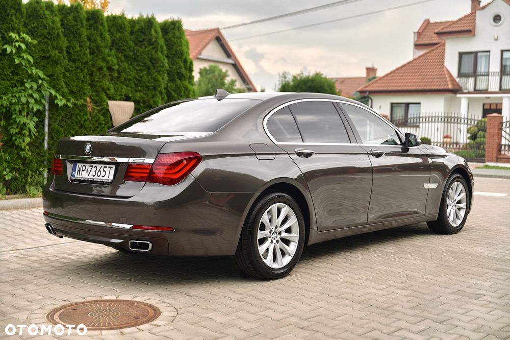 BMW Seria 7 750d xDrive - 12