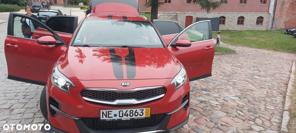 Kia XCeed 1.6 CRDi PLATINUM EDITION - 19