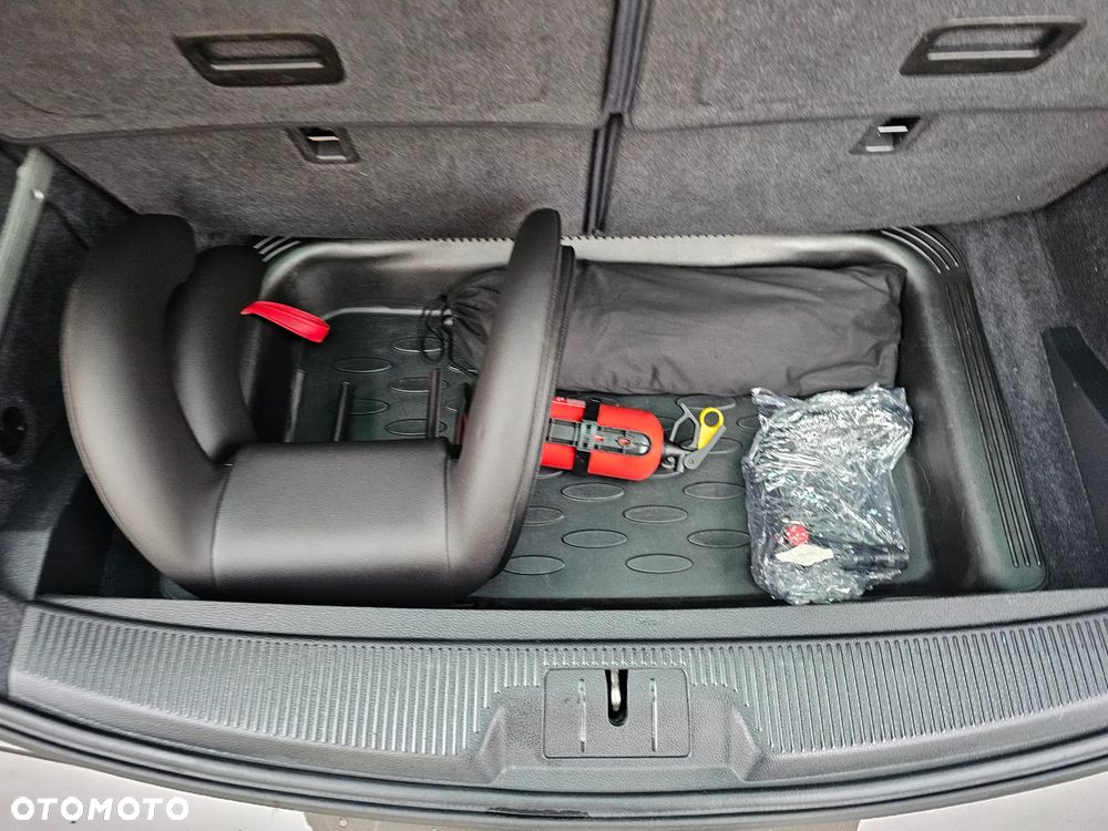Seat Alhambra 2.0 TDI Style Advanced DSG - 24