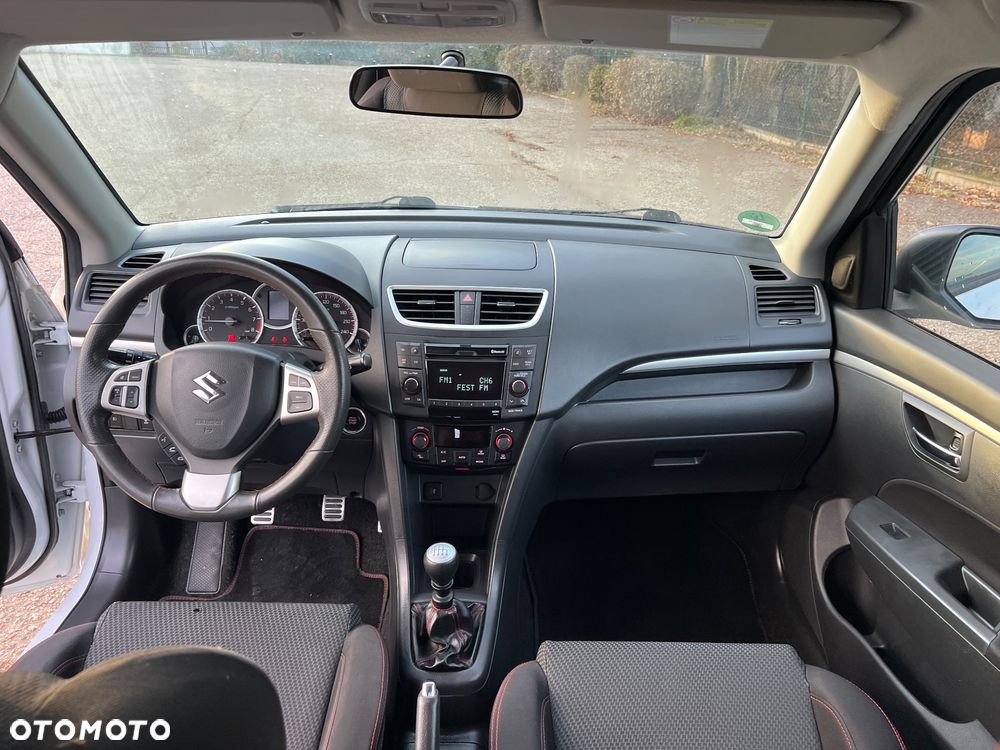 Suzuki Swift - 6