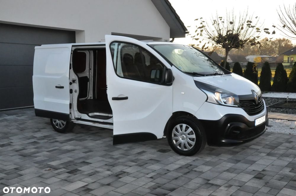 Renault TRAFFIC - 17