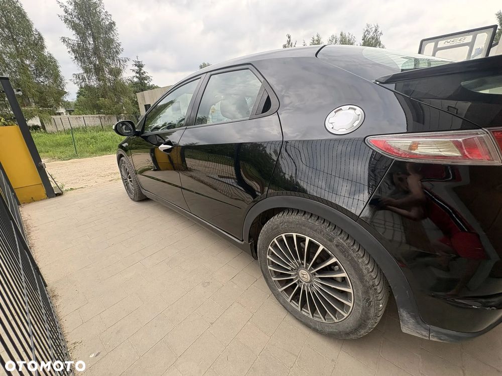 Honda Civic 1.8 Executive - 5