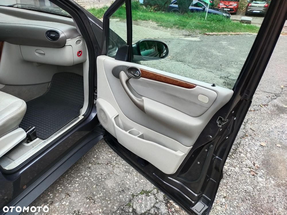 Mercedes-Benz Klasa A 190 Elegance - 12