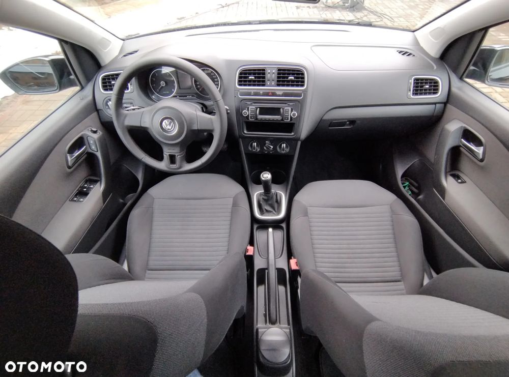 Volkswagen Polo 1.4 16V Comfortline - 35