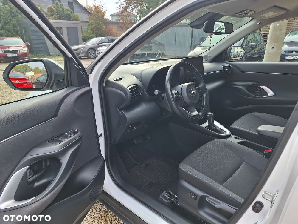 Toyota Yaris Cross Hybrid 1.5 Executive - 6