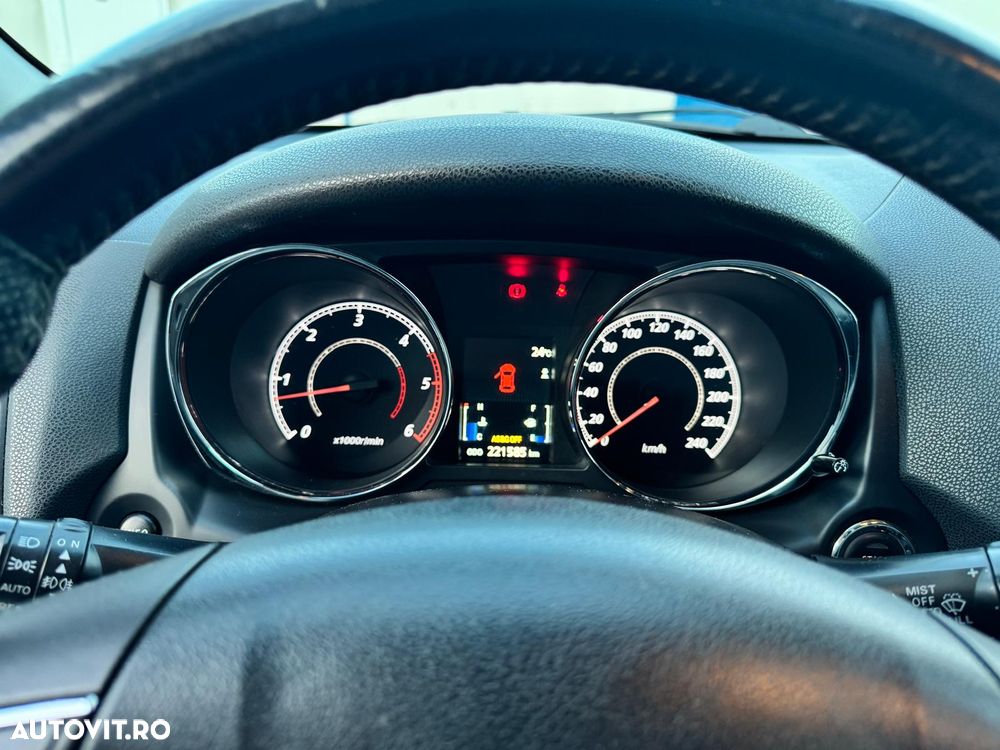 Peugeot 4008 1.8 HDI FAP STT Allure - 11