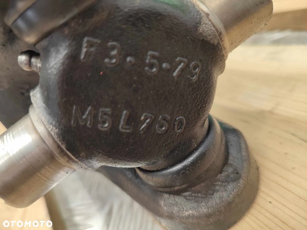 Wał napędowy (112.5cm) - 10