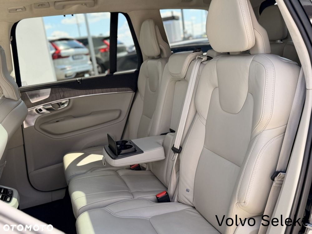 Volvo XC 90 - 28