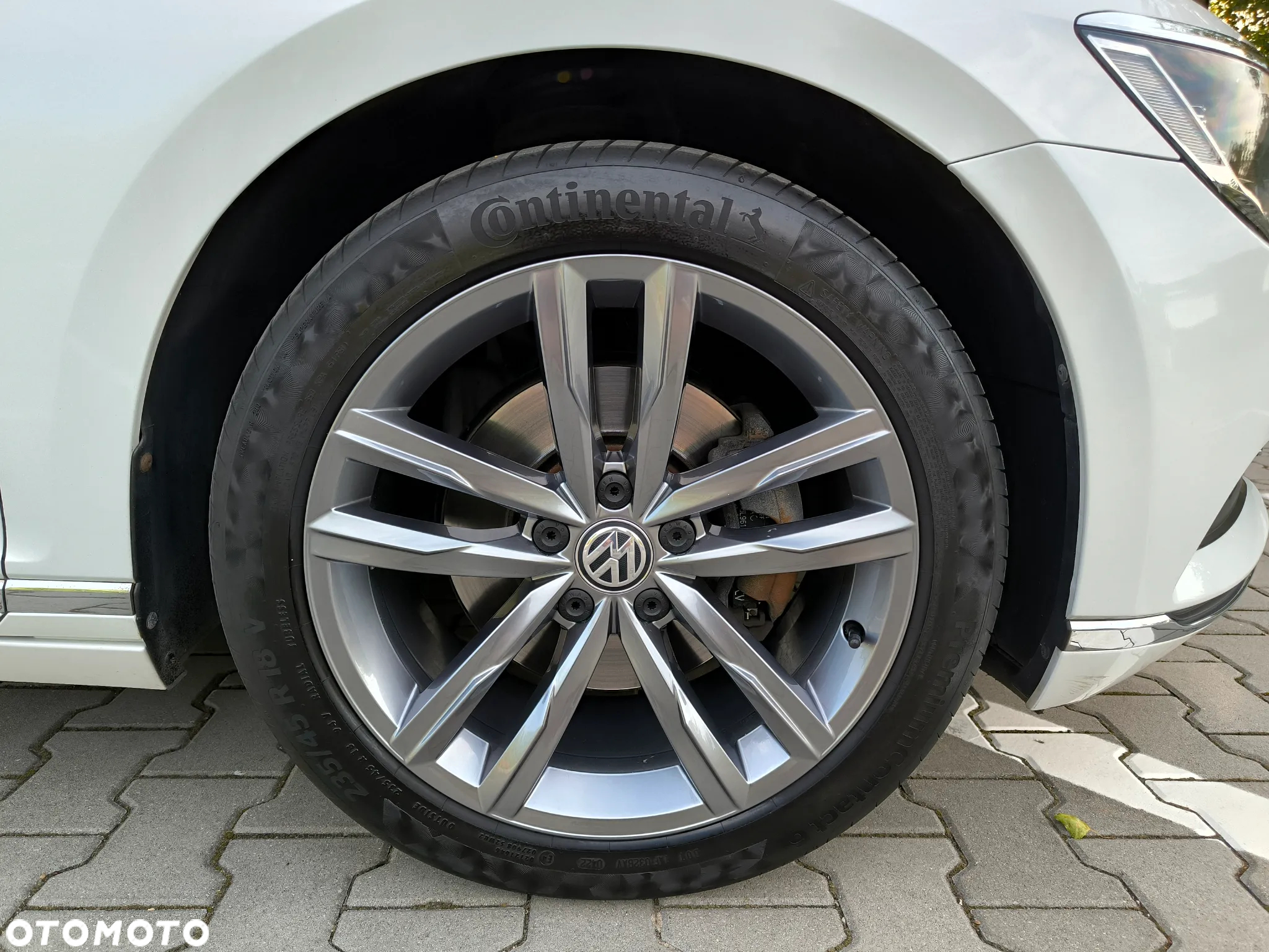 Volkswagen Passat 1.8 TSI BMT Highline DSG - 18