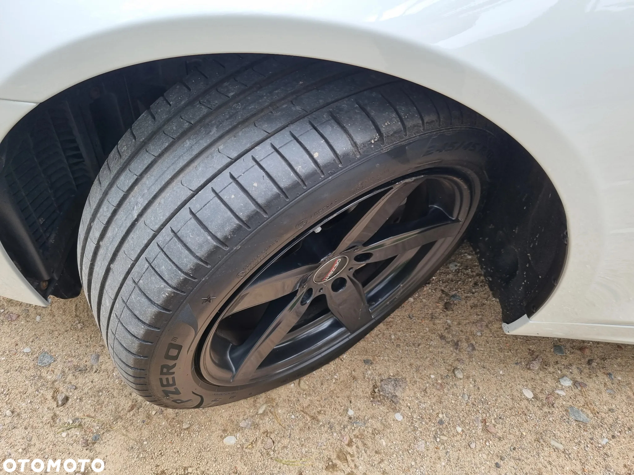 BMW Seria 5 530d xDrive - 12