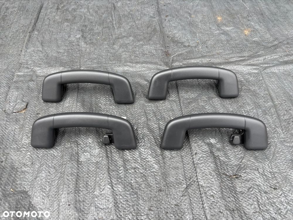 VW Tiguan  II 5NA rączki podsufitki czarne Rline - 1