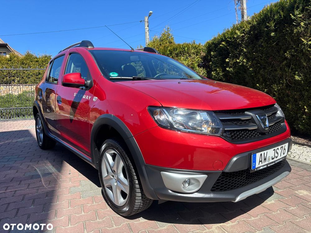 Dacia Sandero TCe 90 S&S Celebration - 24